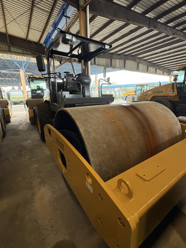 XCMG XS123 12ton used hydraulic road roller price - Teerull: pilt 5 XCMG XS123 12ton used hydraulic road roller price - Teerull: pilt 5