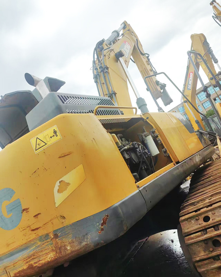 XCMG used hydraulic excavator XE490DK 49ton for sale - Lintekskavaator: pilt 2 XCMG used hydraulic excavator XE490DK 49ton for sale - Lintekskavaator: pilt 2