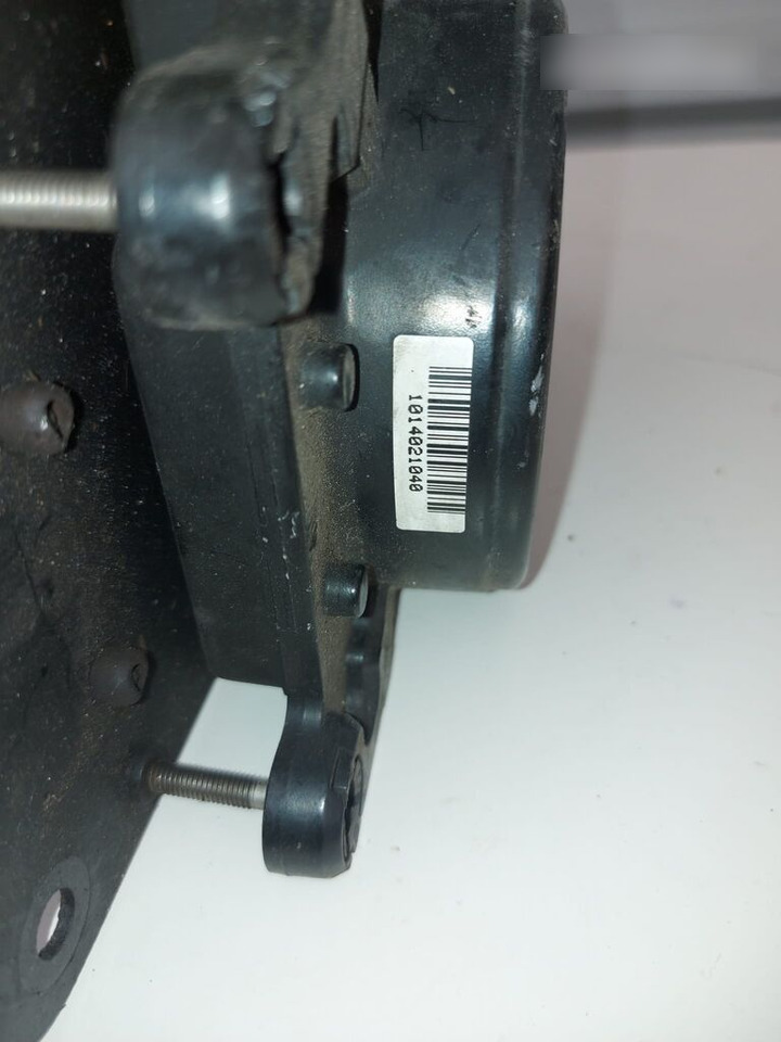 DAF 1822113 DAF XF 105 truck - Sensor - Veoauto: pilt 2 DAF 1822113 DAF XF 105 truck - Sensor - Veoauto: pilt 2