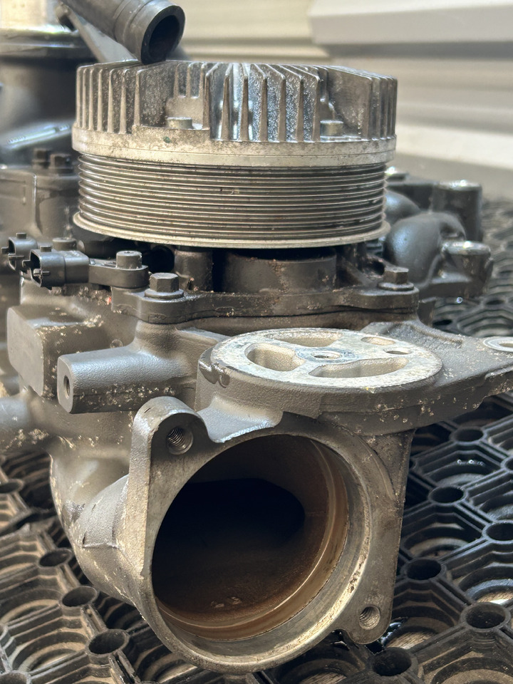 DAF DAF XF 106 480 COOLANT PUMP - Jahutusvedeliku pump: pilt 4 DAF DAF XF 106 480 COOLANT PUMP - Jahutusvedeliku pump: pilt 4