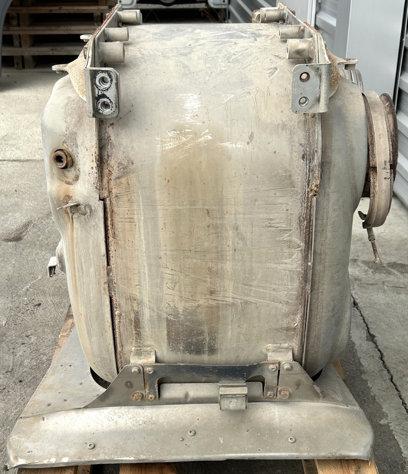 DAF SCR CATALYTIC CONVERTER FOR DAF XF 106 - Katalüüsmuundur: pilt 4 DAF SCR CATALYTIC CONVERTER FOR DAF XF 106 - Katalüüsmuundur: pilt 4