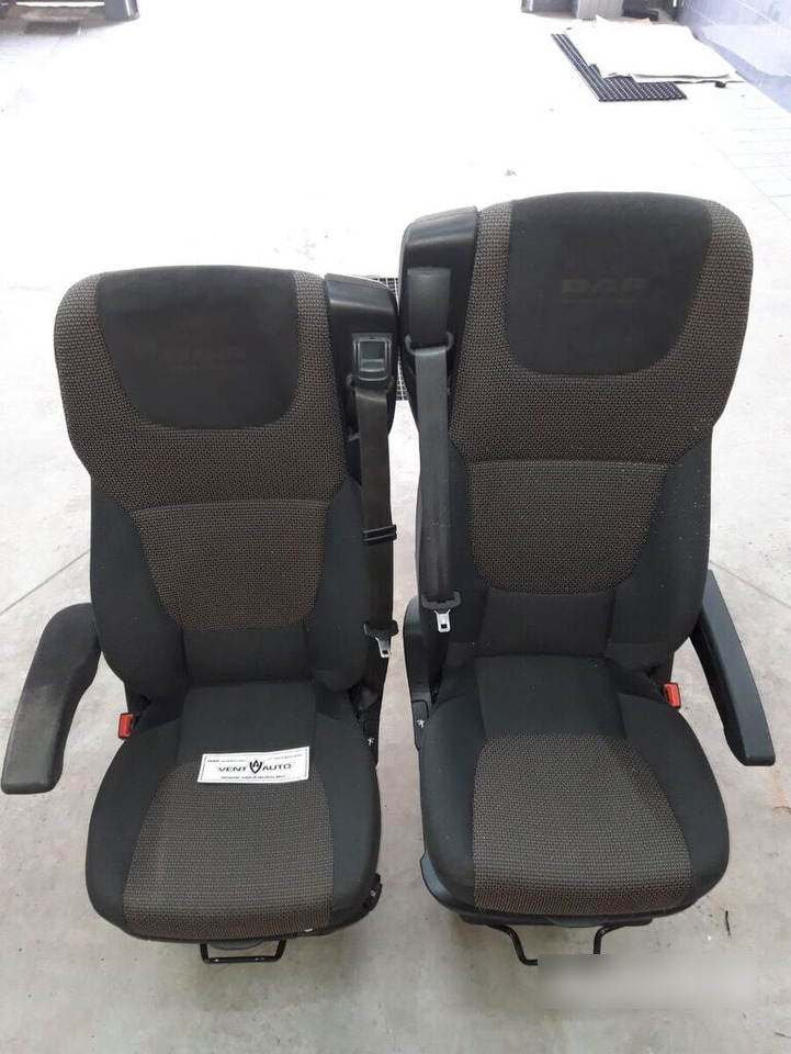 DAF SET OF XF 106 DAF XF 106 truck - Iste - Veoauto: pilt 1 DAF SET OF XF 106 DAF XF 106 truck - Iste - Veoauto: pilt 1
