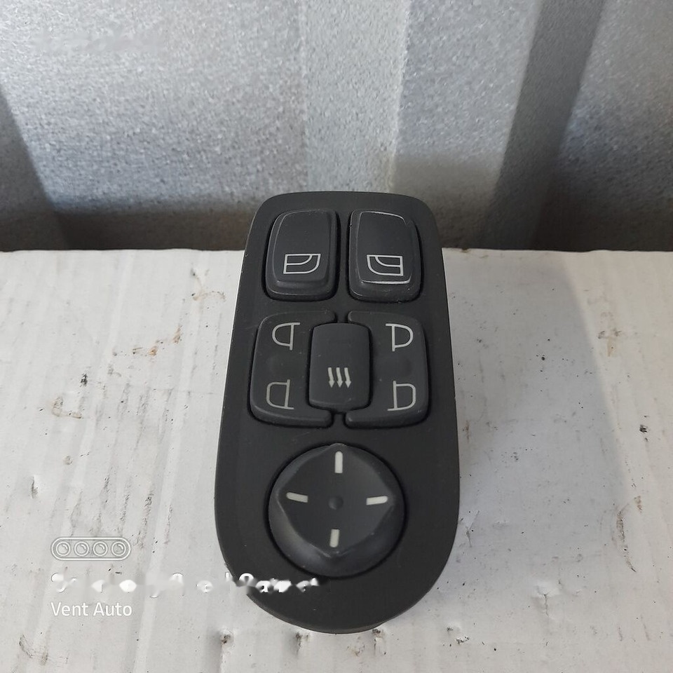 DAF XF 106 1895436 DAF 1895436 truck - Armatuurlaud - Veoauto: pilt 1 DAF XF 106 1895436 DAF 1895436 truck - Armatuurlaud - Veoauto: pilt 1