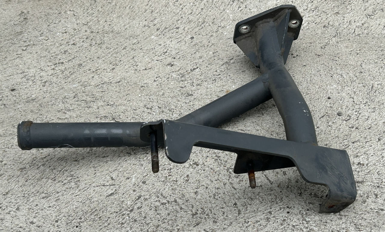 DAF XF 106 480 AIR FILTER HOUSING SUPPORT - Aerodünaamika/ Spoiler: pilt 4 DAF XF 106 480 AIR FILTER HOUSING SUPPORT - Aerodünaamika/ Spoiler: pilt 4