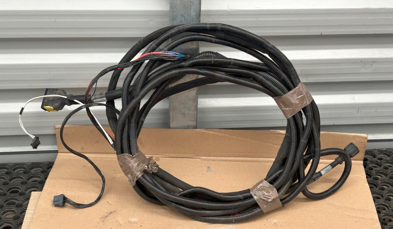 DAF XF 106 ELECTRICAL HARNESS - Kaablid/ Juhtmestik: pilt 1 DAF XF 106 ELECTRICAL HARNESS - Kaablid/ Juhtmestik: pilt 1