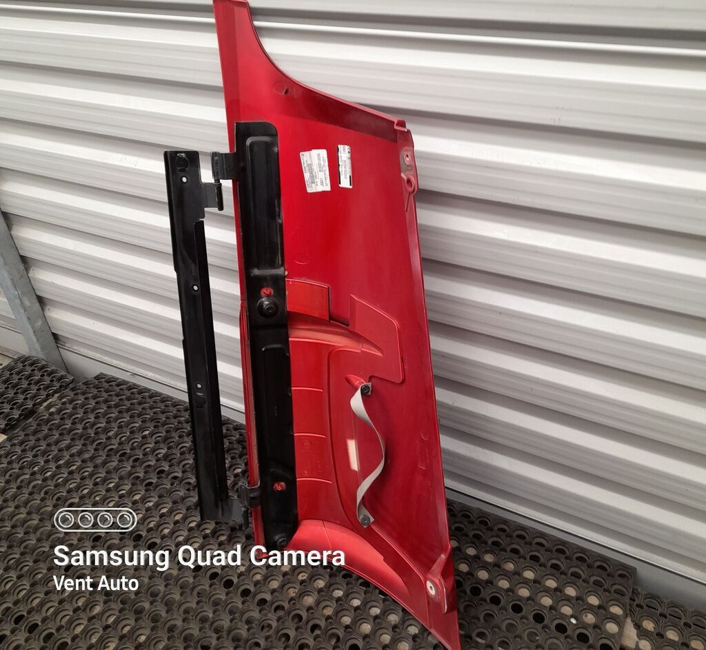 DAF XF 106 LIFT 1835763 / 1835761 LH truck - Aerodünaamika/ Spoiler - Veoauto: pilt 1 DAF XF 106 LIFT 1835763 / 1835761 LH truck - Aerodünaamika/ Spoiler - Veoauto: pilt 1