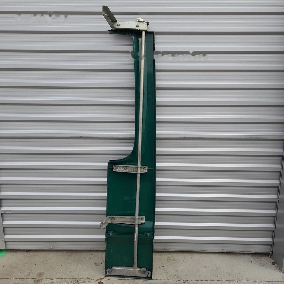 DAF XF 106 LIFT 1836001 DAF 1836001 truck - Aerodünaamika/ Spoiler - Veoauto: pilt 5 DAF XF 106 LIFT 1836001 DAF 1836001 truck - Aerodünaamika/ Spoiler - Veoauto: pilt 5