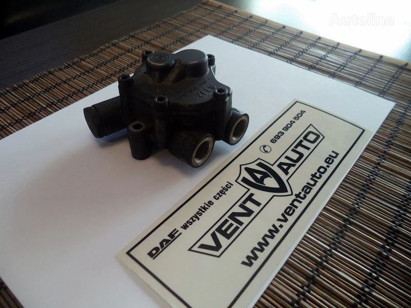 DAF ZF Kraftstoffpumpe ZF 7018955150 DAF XF 105 truck - Kütusepump - Veoauto: pilt 2 DAF ZF Kraftstoffpumpe ZF 7018955150 DAF XF 105 truck - Kütusepump - Veoauto: pilt 2