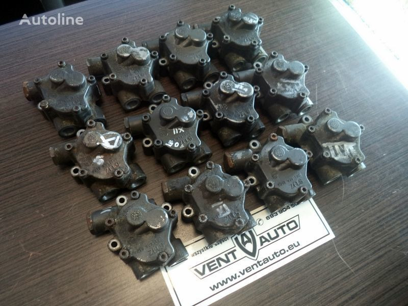 DAF ZF Kraftstoffpumpe ZF 7018955150 DAF XF 105 truck - Kütusepump - Veoauto: pilt 5 DAF ZF Kraftstoffpumpe ZF 7018955150 DAF XF 105 truck - Kütusepump - Veoauto: pilt 5