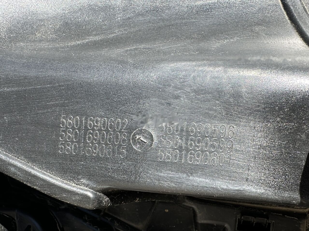 IVECO EUROCARGO/ 5801690602 / 5801745452 / 5801745449 IVECO 5801690602 / 5801745452 / 5801745449 - Kaitseraud - Veoauto: pilt 5 IVECO EUROCARGO/ 5801690602 / 5801745452 / 5801745449 IVECO 5801690602 / 5801745452 / 5801745449 - Kaitseraud - Veoauto: pilt 5
