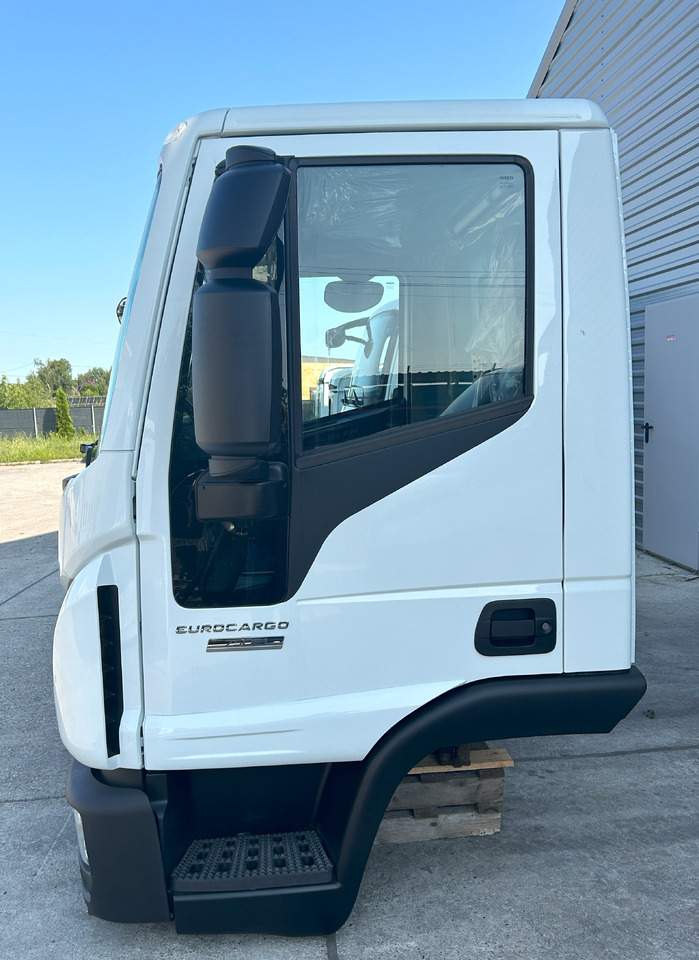 IVECO Eurocargo 75 DAY cabine Fahrerhaus Cab 2025 - Kabiin - Auto: pilt 4 IVECO Eurocargo 75 DAY cabine Fahrerhaus Cab 2025 - Kabiin - Auto: pilt 4