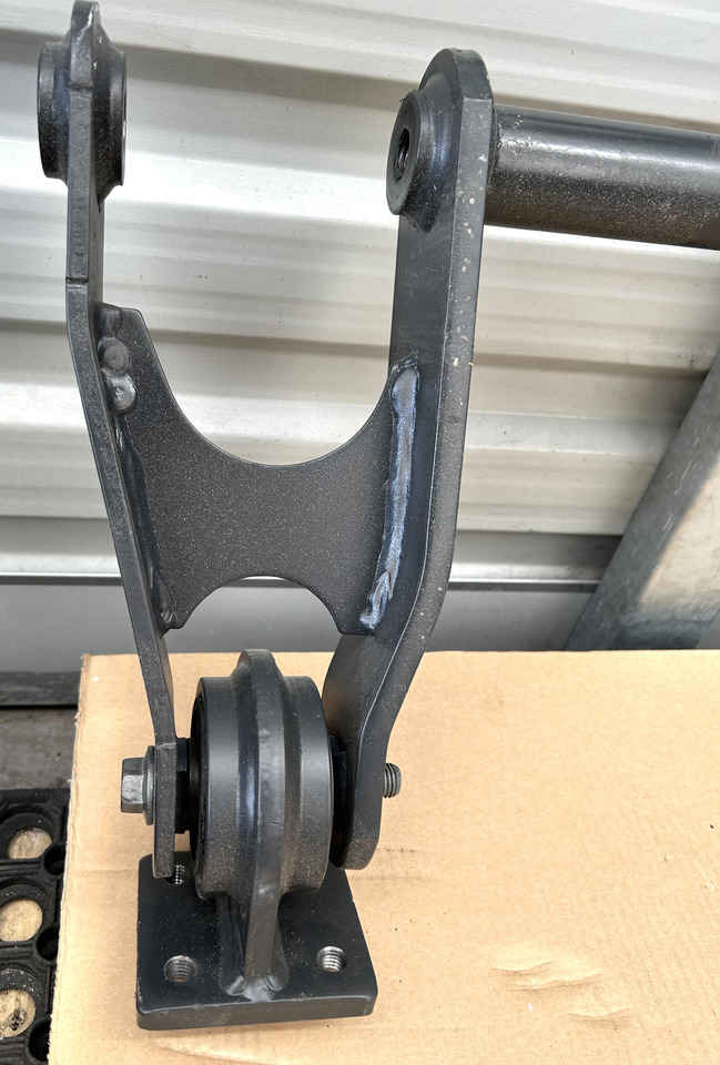 IVECO S-WAY CABIN TIP ROD - Kabiini vedrustus: pilt 2 IVECO S-WAY CABIN TIP ROD - Kabiini vedrustus: pilt 2
