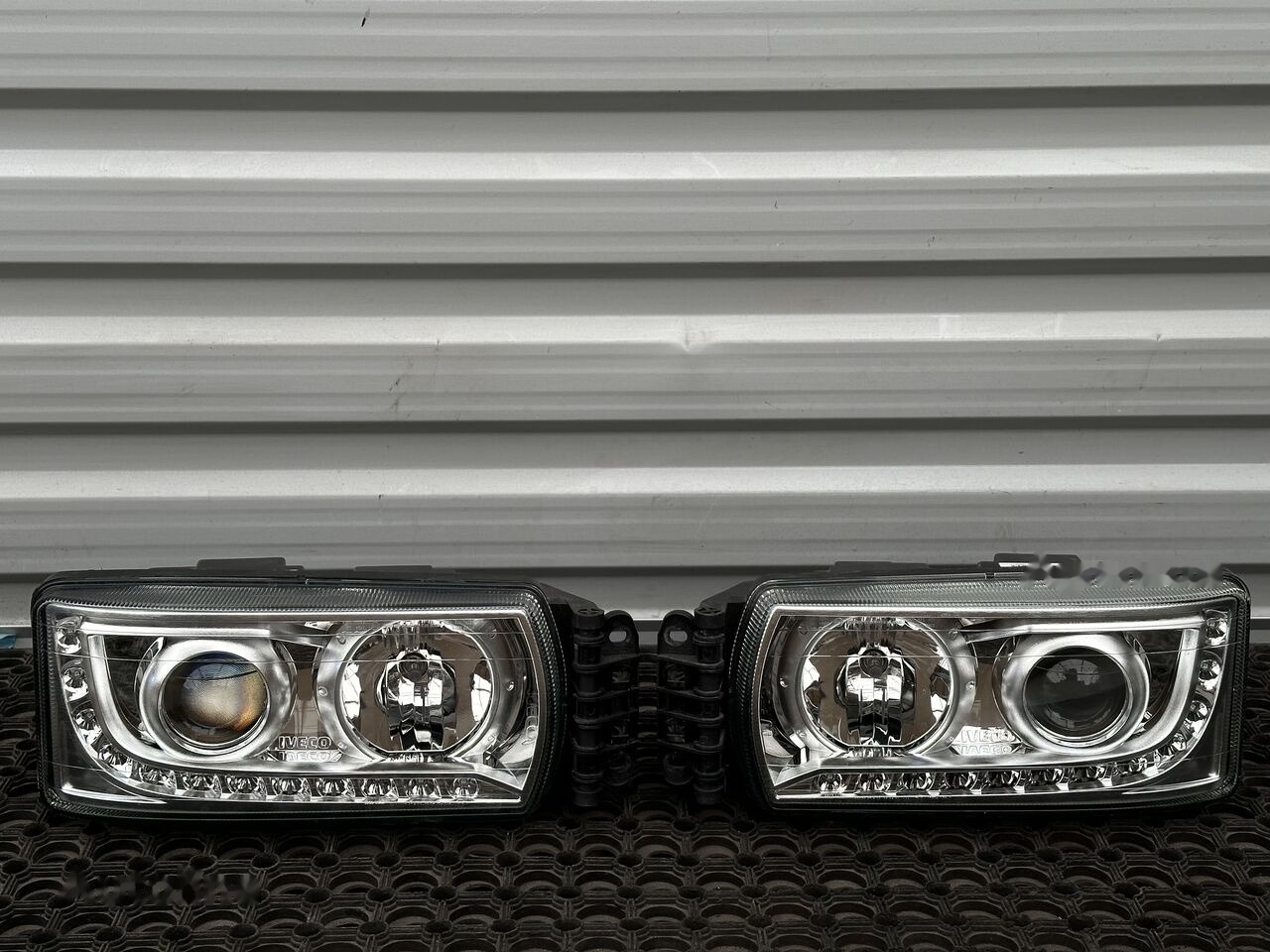 IVECO STRALIS / EUROCARGO 5801745452 / 5801745449 IVECO 5801745452 / 5801745449 truck - Esituled - Veoauto: pilt 1 IVECO STRALIS / EUROCARGO 5801745452 / 5801745449 IVECO 5801745452 / 5801745449 truck - Esituled - Veoauto: pilt 1