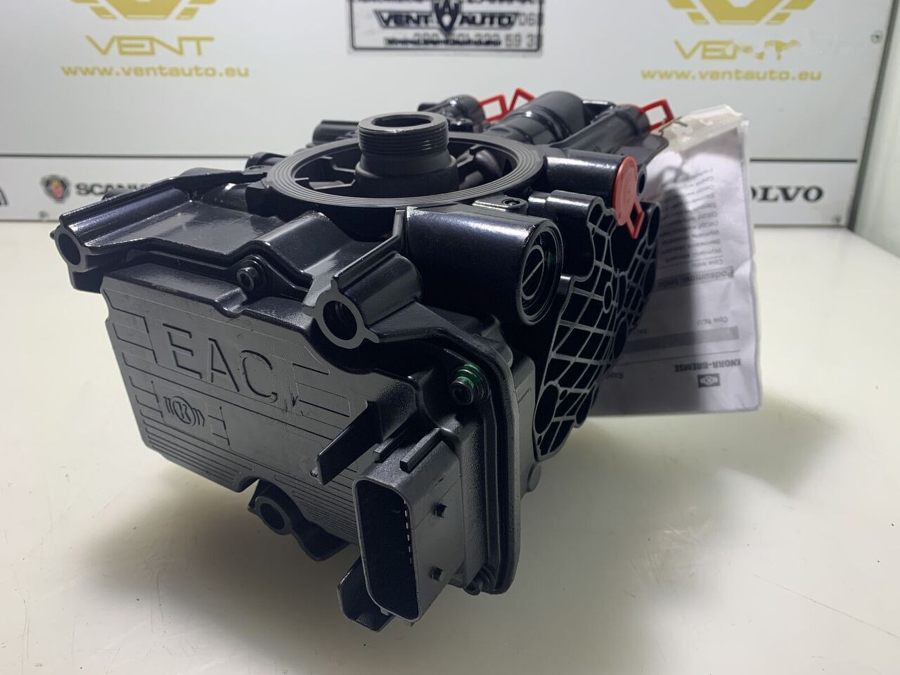 Knorr-Bremse EAC2 APM 0004461564 Mercedes-Benz ACTROS truck - Piduriosad - Veoauto: pilt 1 Knorr-Bremse EAC2 APM 0004461564 Mercedes-Benz ACTROS truck - Piduriosad - Veoauto: pilt 1