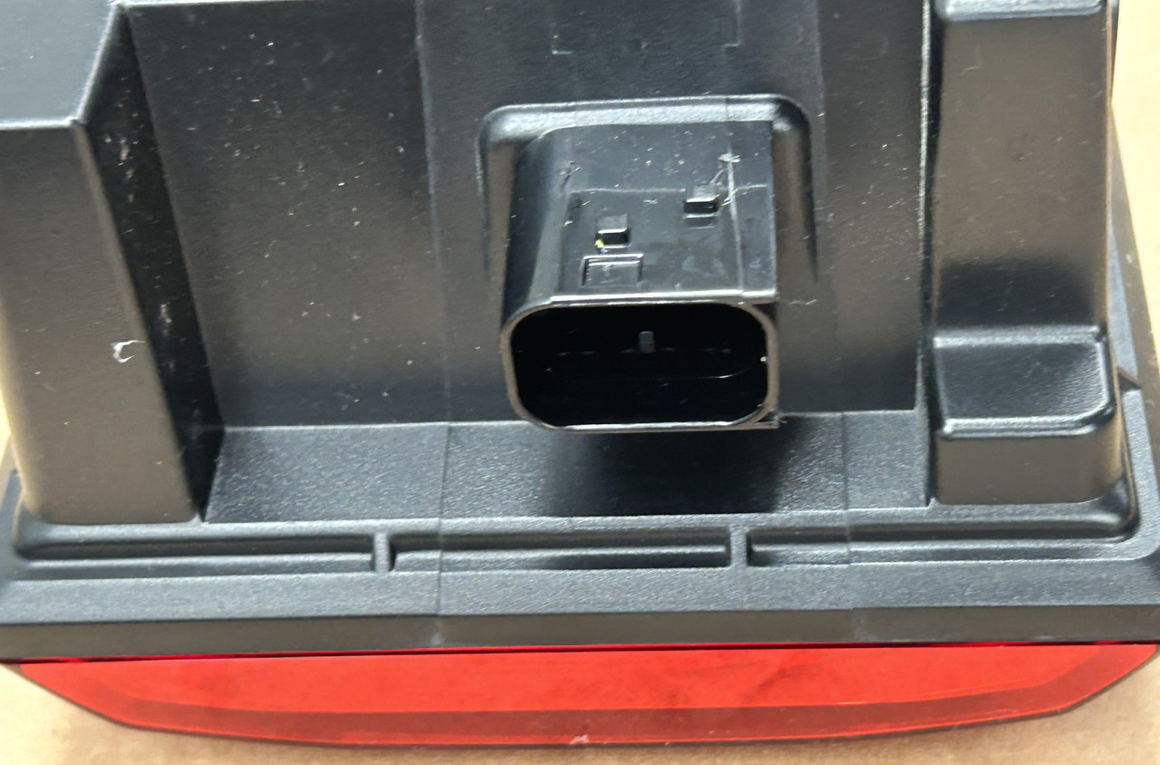 MERCEDES A SET OF LED REAR LAMPS AROCS ACTROS MP4 MP5 - Tagatuled: pilt 5 MERCEDES A SET OF LED REAR LAMPS AROCS ACTROS MP4 MP5 - Tagatuled: pilt 5