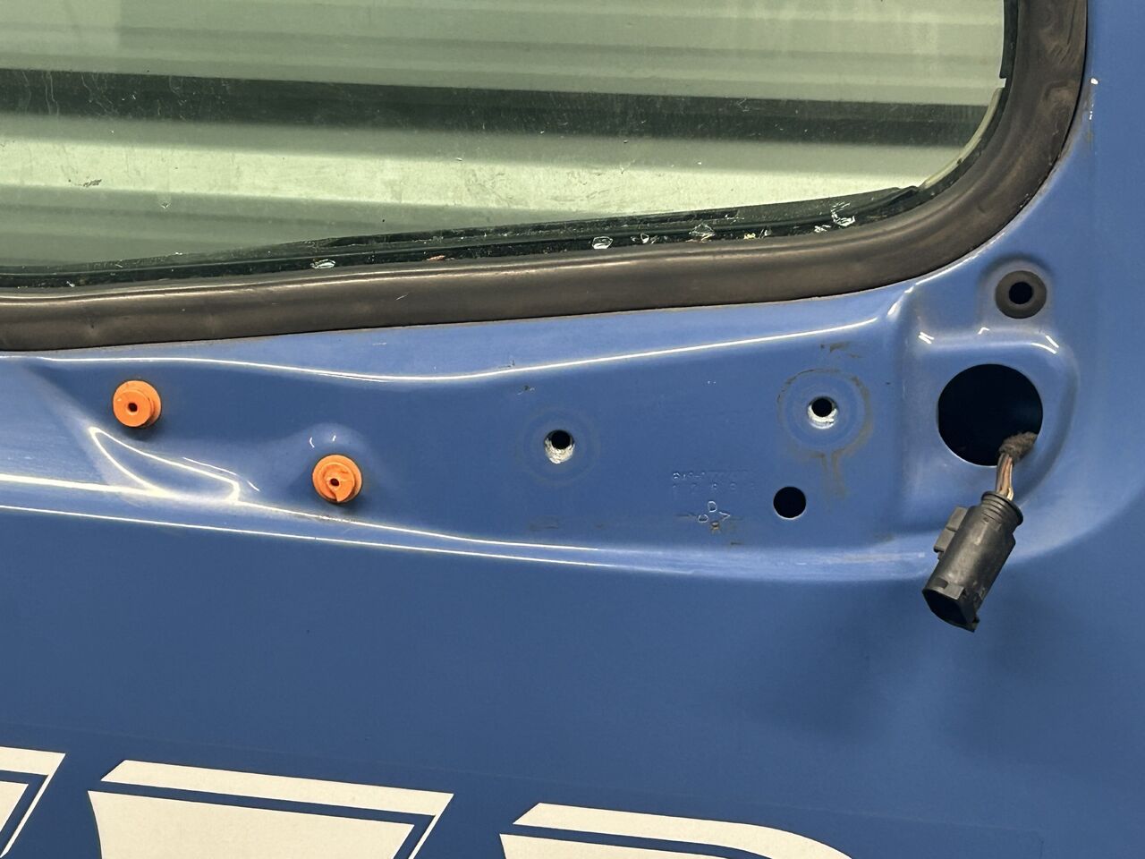 MERCEDES ACTROS MP4 DOOR RIGHT EITH RAMP MIRROR - Uks ja varuosad: pilt 3 MERCEDES ACTROS MP4 DOOR RIGHT EITH RAMP MIRROR - Uks ja varuosad: pilt 3