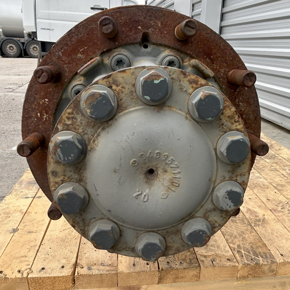 MERCEDES ACTROS MP4 R440-13 2,411 - Tagatelg - Veoauto: pilt 4 MERCEDES ACTROS MP4 R440-13 2,411 - Tagatelg - Veoauto: pilt 4