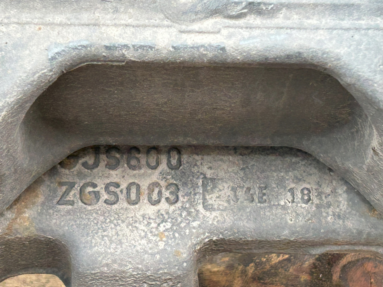MERCEDES ACTROS MP4 TRAILING AXLE - Tagatelg: pilt 3 MERCEDES ACTROS MP4 TRAILING AXLE - Tagatelg: pilt 3