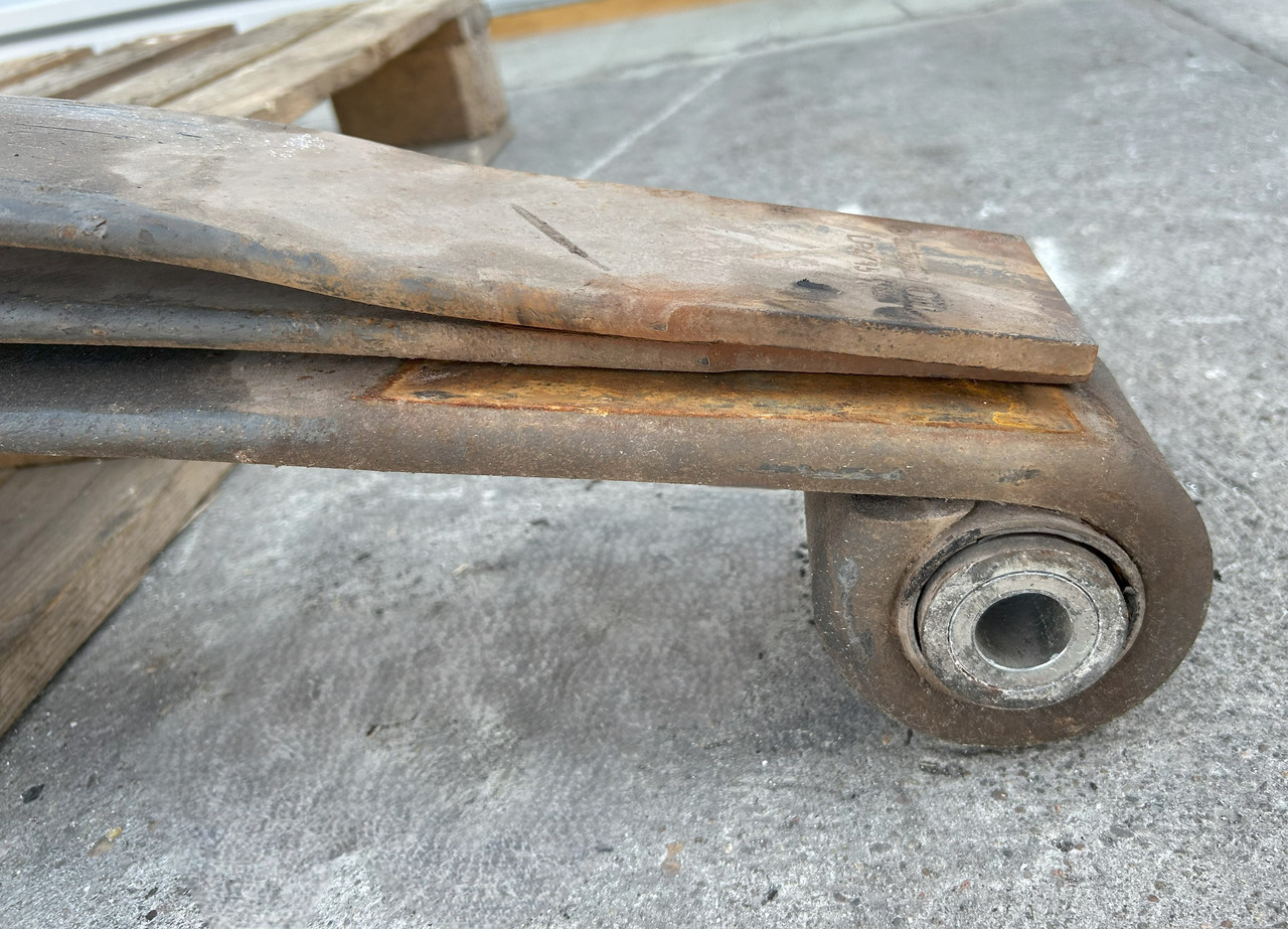 MERCEDES-BENZ 3-LEAF SPRING FRONT FOR MERCEDES AROCS MP4 - Terasvedrustus: pilt 2 MERCEDES-BENZ 3-LEAF SPRING FRONT FOR MERCEDES AROCS MP4 - Terasvedrustus: pilt 2