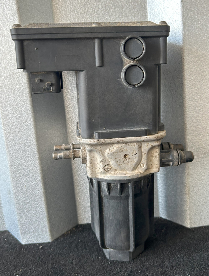 MERCEDES-BENZ ACTROS MP4 ADBLUE PUMP - Väljalaskesüsteem - Veoauto: pilt 1 MERCEDES-BENZ ACTROS MP4 ADBLUE PUMP - Väljalaskesüsteem - Veoauto: pilt 1
