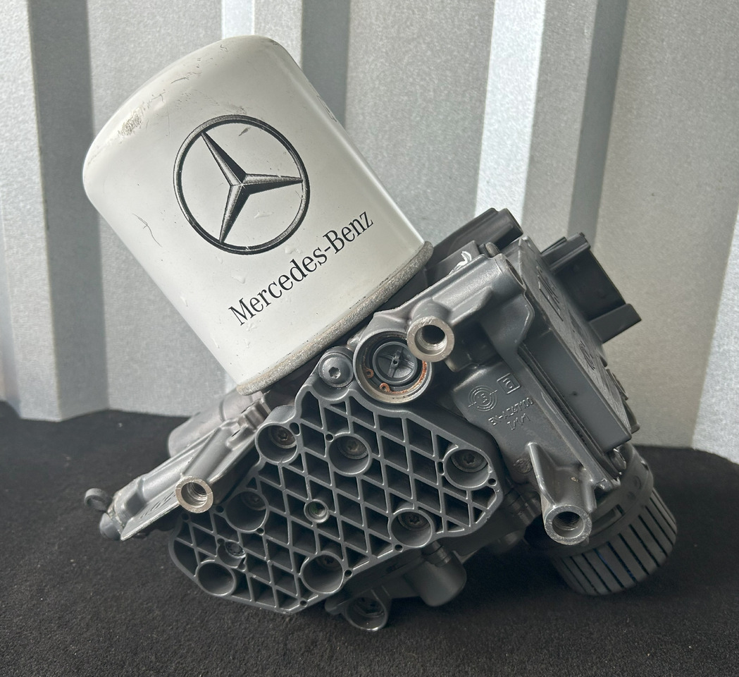 MERCEDES-BENZ ACTROS MP4 EAPU AIR DRYER EL 2204 - Piduriosad - Veoauto: pilt 1 MERCEDES-BENZ ACTROS MP4 EAPU AIR DRYER EL 2204 - Piduriosad - Veoauto: pilt 1