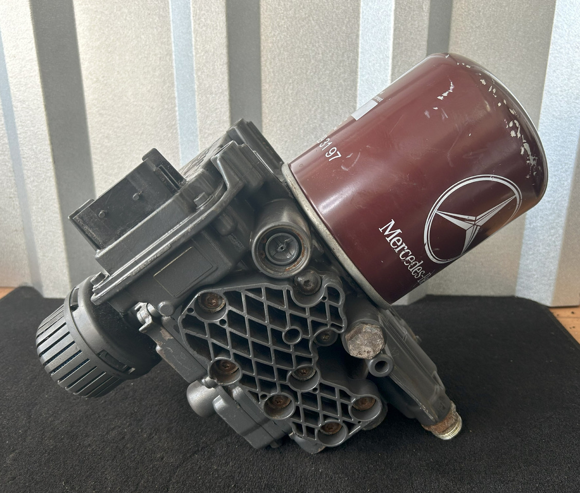MERCEDES-BENZ ACTROS MP4 EAPU AIR DRYER - Piduriosad - Veoauto: pilt 1 MERCEDES-BENZ ACTROS MP4 EAPU AIR DRYER - Piduriosad - Veoauto: pilt 1