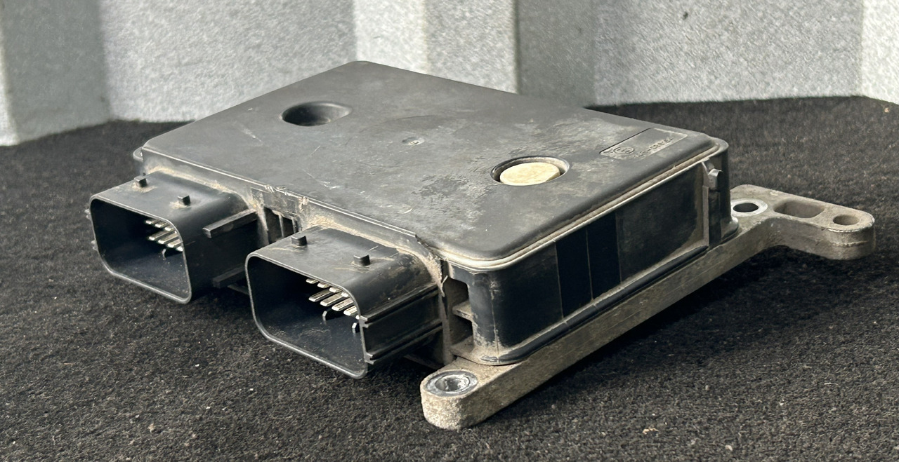 MERCEDES-BENZ ACTROS MP4 TCM GEARBOX CONTROLLER - Mootori juhtimisseade: pilt 4 MERCEDES-BENZ ACTROS MP4 TCM GEARBOX CONTROLLER - Mootori juhtimisseade: pilt 4