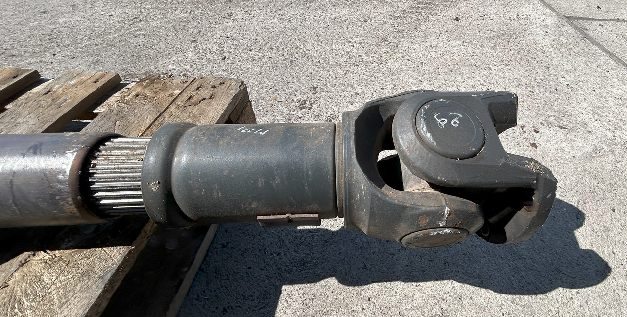 MERCEDES-BENZ AROCS MP4 DRIVE SHAFT 1544 MM - Kardaan: pilt 3 MERCEDES-BENZ AROCS MP4 DRIVE SHAFT 1544 MM - Kardaan: pilt 3