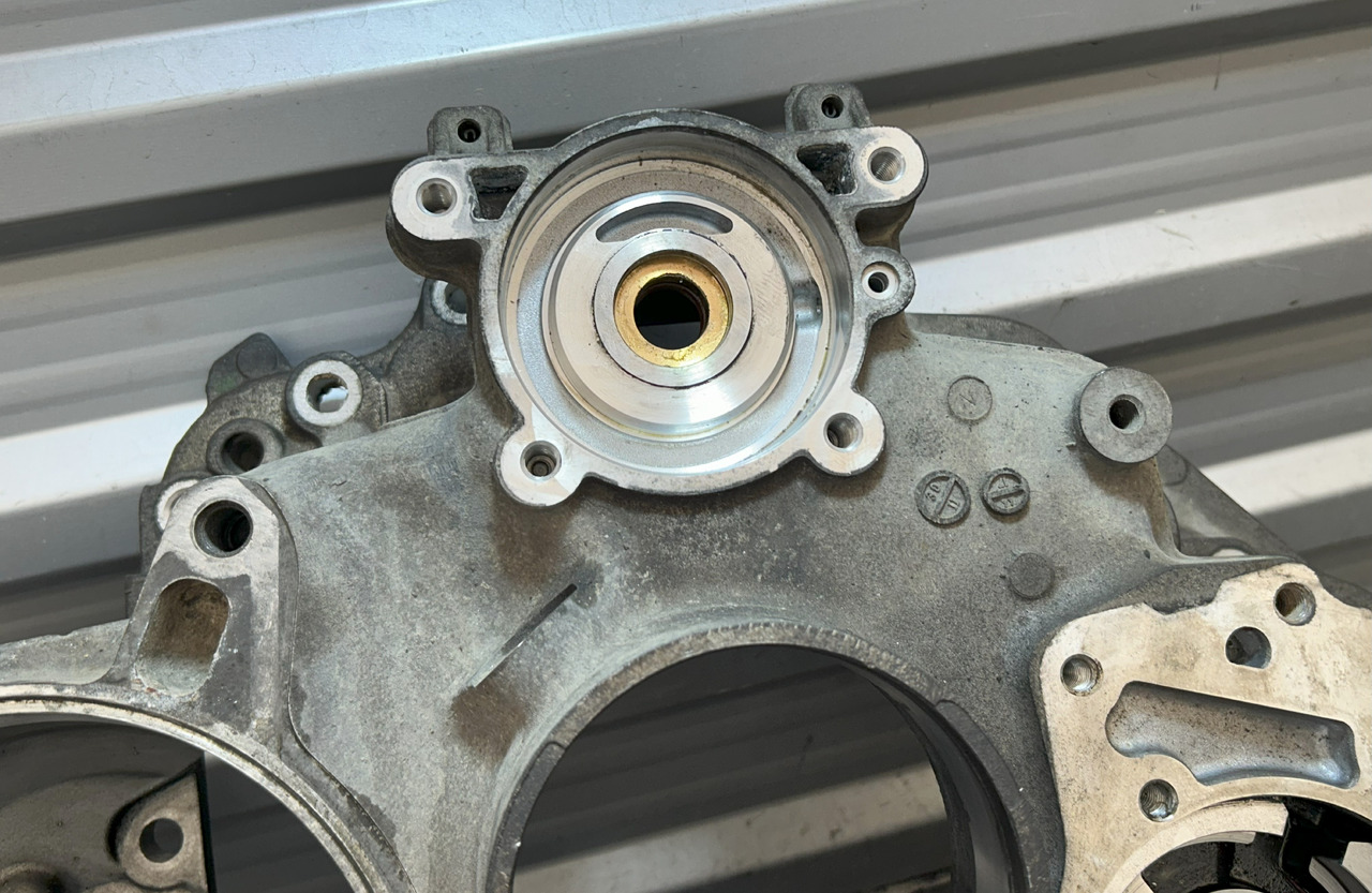 MERCEDES-BENZ AROCS MP4 GEARBOX REAR COVER G330-12 - Käigukast ja varuosad: pilt 5 MERCEDES-BENZ AROCS MP4 GEARBOX REAR COVER G330-12 - Käigukast ja varuosad: pilt 5