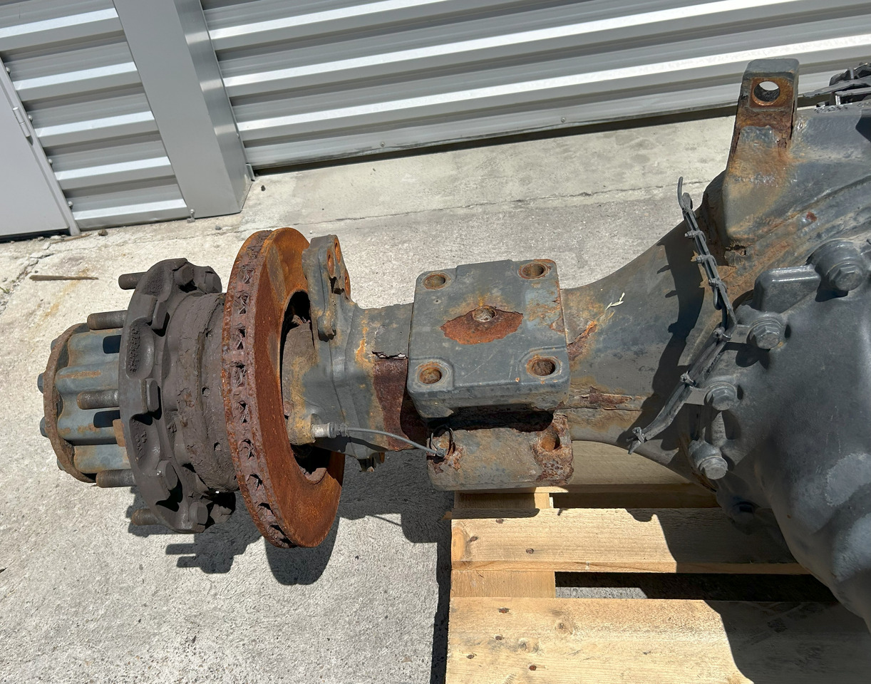 MERCEDES-BENZ REAR AXLE + HUBS ACTROS MP4 R440-13 2,533 - Tagatelg - Veoauto: pilt 2 MERCEDES-BENZ REAR AXLE + HUBS ACTROS MP4 R440-13 2,533 - Tagatelg - Veoauto: pilt 2