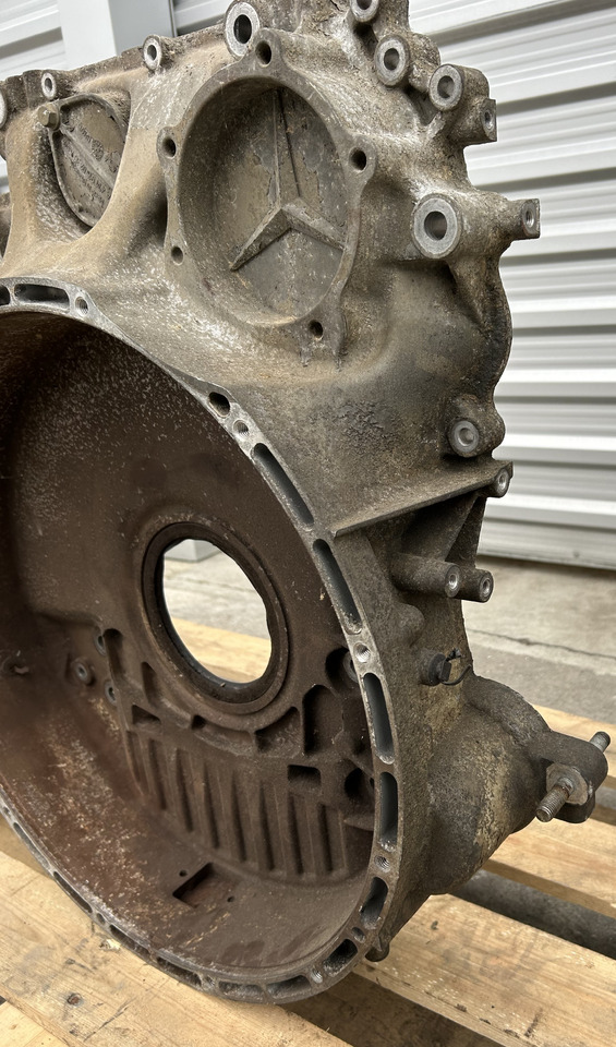 MERCEDES CLUTCH TIMING HOUSING ACTROS MP4 - Nukkvõll: pilt 3 MERCEDES CLUTCH TIMING HOUSING ACTROS MP4 - Nukkvõll: pilt 3
