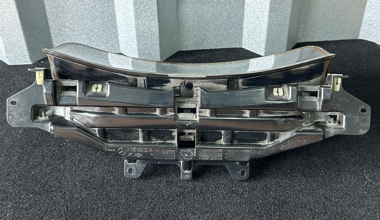 MERCEDES COUNTER ACTROS MP4 A0084466921 - Armatuurlaud: pilt 2 MERCEDES COUNTER ACTROS MP4 A0084466921 - Armatuurlaud: pilt 2