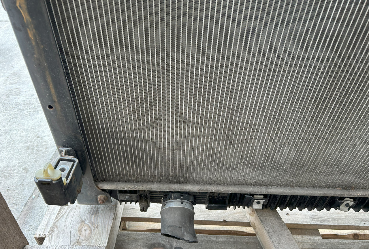 Mercedes ACTROS MP4 COOLERS SET - Radiaator: pilt 5 Mercedes ACTROS MP4 COOLERS SET - Radiaator: pilt 5