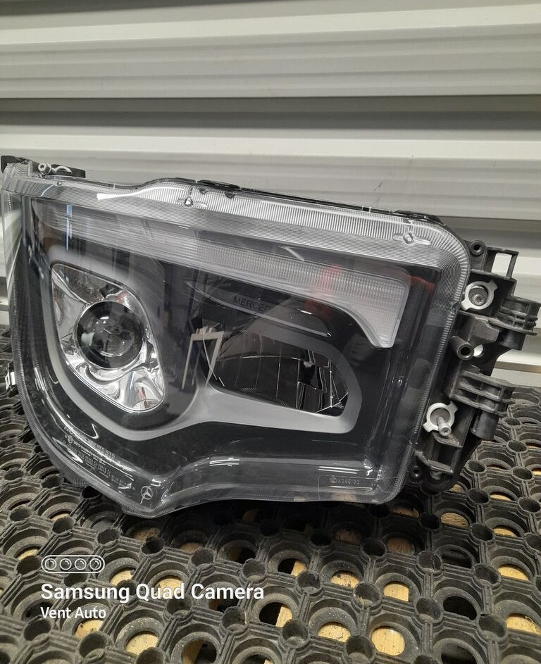 Mercedes-Benz A9618203159 Mercedes-Benz ACTROS MP4 MP5 truck - Esituled - Veoauto: pilt 1 Mercedes-Benz A9618203159 Mercedes-Benz ACTROS MP4 MP5 truck - Esituled - Veoauto: pilt 1