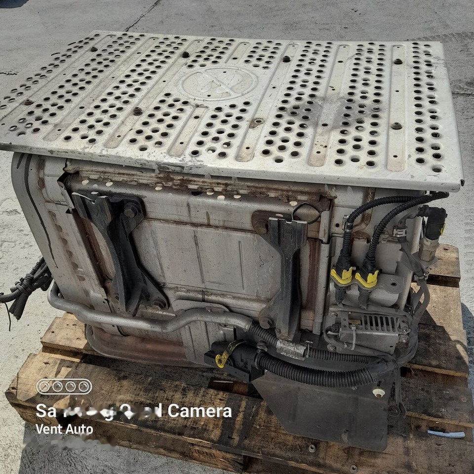 Mercedes-Benz ACTROS MP4 A0054903112 Mercedes-Benz A0054903112 - Katalüüsmuundur - Veoauto: pilt 4 Mercedes-Benz ACTROS MP4 A0054903112 Mercedes-Benz A0054903112 - Katalüüsmuundur - Veoauto: pilt 4
