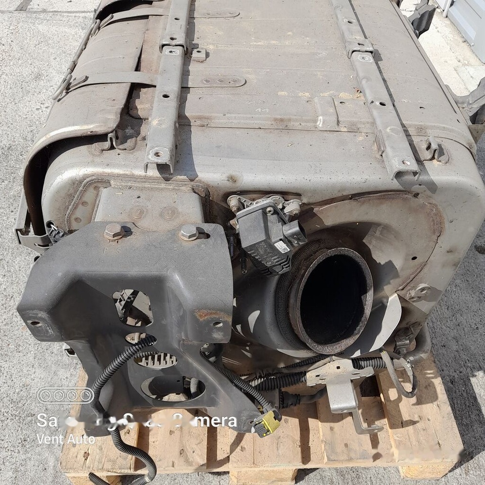 Mercedes-Benz ACTROS MP4 A0084902212 Mercedes-Benz A0084902212 - Katalüüsmuundur - Veoauto: pilt 5 Mercedes-Benz ACTROS MP4 A0084902212 Mercedes-Benz A0084902212 - Katalüüsmuundur - Veoauto: pilt 5
