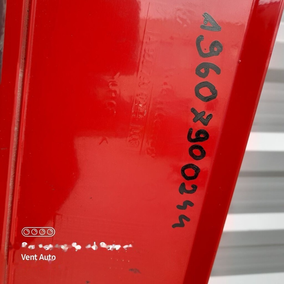 Mercedes-Benz ACTROS MP4 A9607900244 Mercedes-Benz A9607900244 - Aerodünaamika/ Spoiler - Veoauto: pilt 3 Mercedes-Benz ACTROS MP4 A9607900244 Mercedes-Benz A9607900244 - Aerodünaamika/ Spoiler - Veoauto: pilt 3