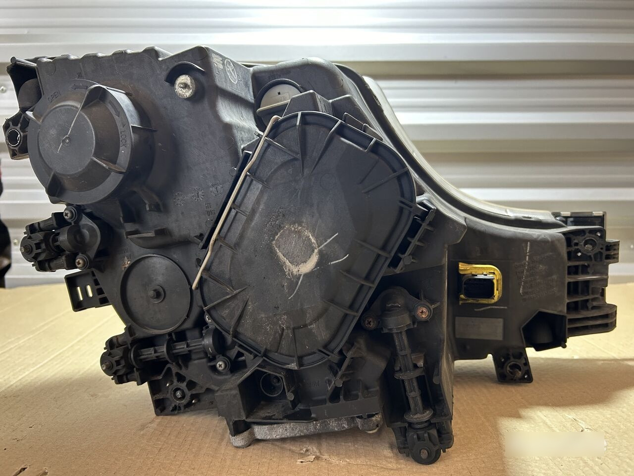 Mercedes-Benz ACTROS MP4 A9608200639 Mercedes-Benz ACTROS MP4 - Esituled - Veoauto: pilt 1 Mercedes-Benz ACTROS MP4 A9608200639 Mercedes-Benz ACTROS MP4 - Esituled - Veoauto: pilt 1
