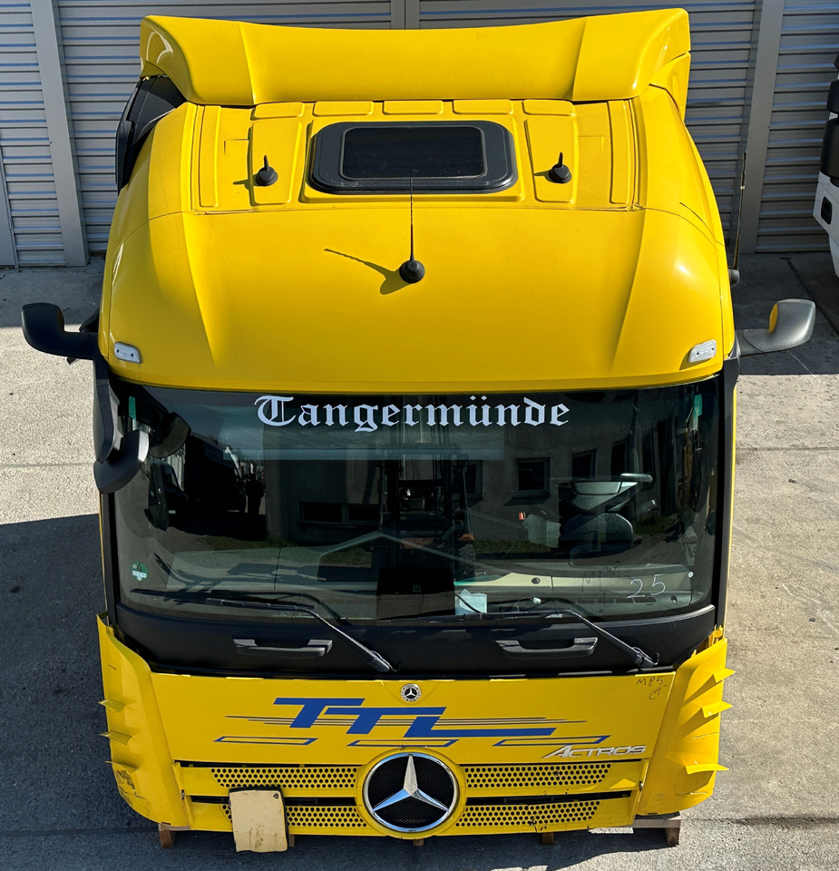 Mercedes-Benz ACTROS MP5 STREAM SPACE - Kabiin - Veoauto: pilt 1 Mercedes-Benz ACTROS MP5 STREAM SPACE - Kabiin - Veoauto: pilt 1