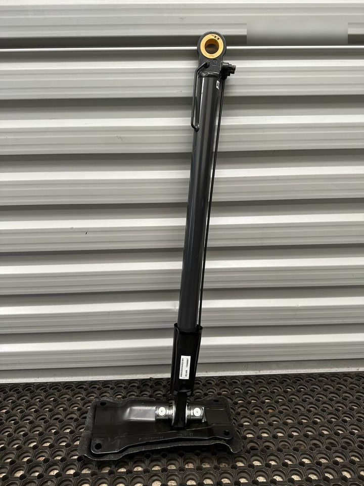 SIŁOWNIK PODNOSZENIA KABINY MB0035534405 ACTROS ATEGO MP4 Mercedes-Benz MB0035534405 truck - Hüdrauliline silinder - Veoauto: pilt 1 SIŁOWNIK PODNOSZENIA KABINY MB0035534405 ACTROS ATEGO MP4 Mercedes-Benz MB0035534405 truck - Hüdrauliline silinder - Veoauto: pilt 1