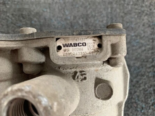 WABCO 1747137 DAF XF 106 truck - Piduriklapp - Veoauto: pilt 2 WABCO 1747137 DAF XF 106 truck - Piduriklapp - Veoauto: pilt 2