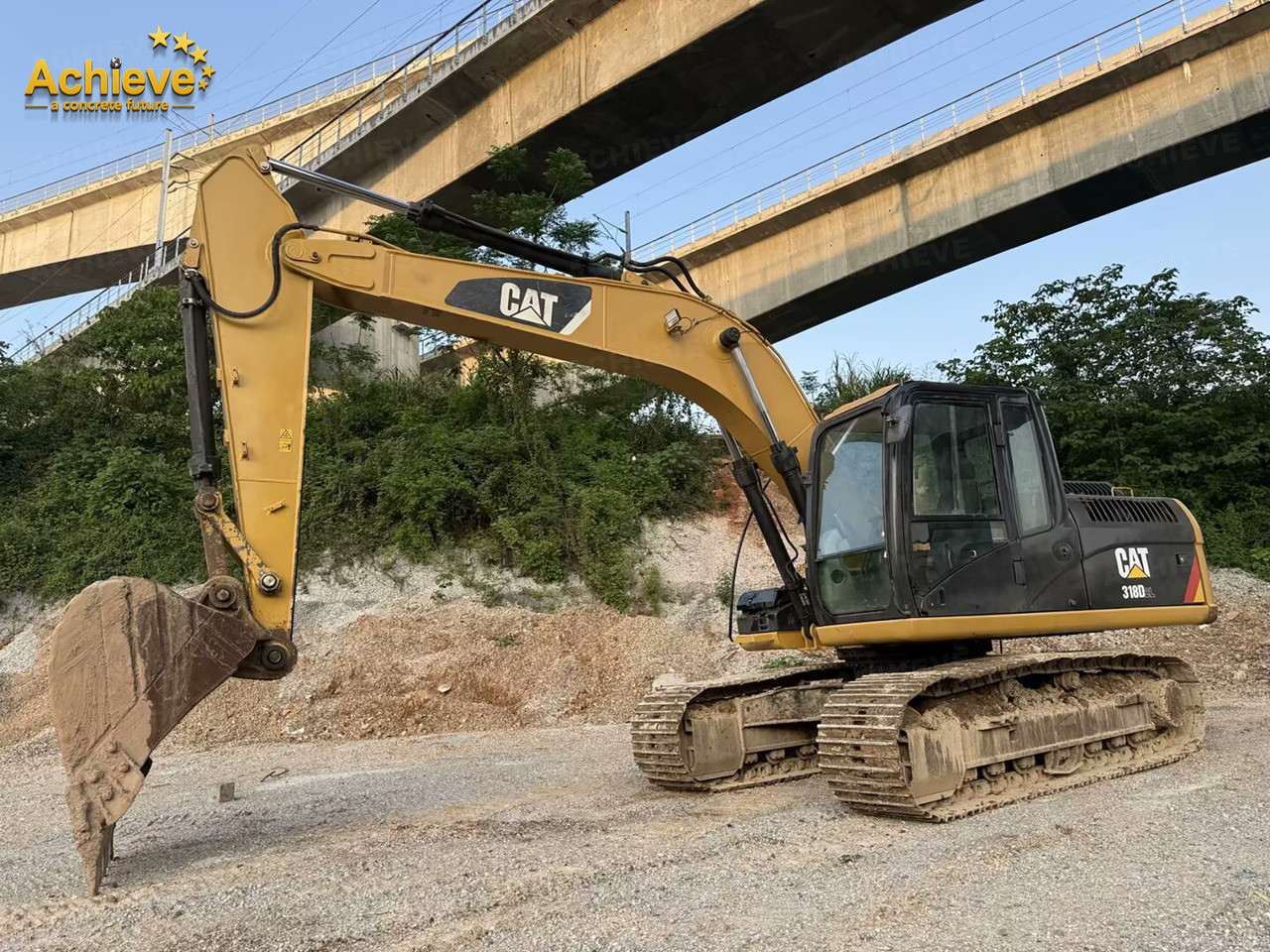 Caterpillar 318DL hydraulic excavator 0.72-0.8 m³ 91 kw/rpm 42.0-42.3 kN Cat® C4.2 【ACHIEVE】 TOP CONDITION!!! - Lintekskavaator: pilt 3 Caterpillar 318DL hydraulic excavator 0.72-0.8 m³ 91 kw/rpm 42.0-42.3 kN Cat® C4.2 【ACHIEVE】 TOP CONDITION!!! - Lintekskavaator: pilt 3
