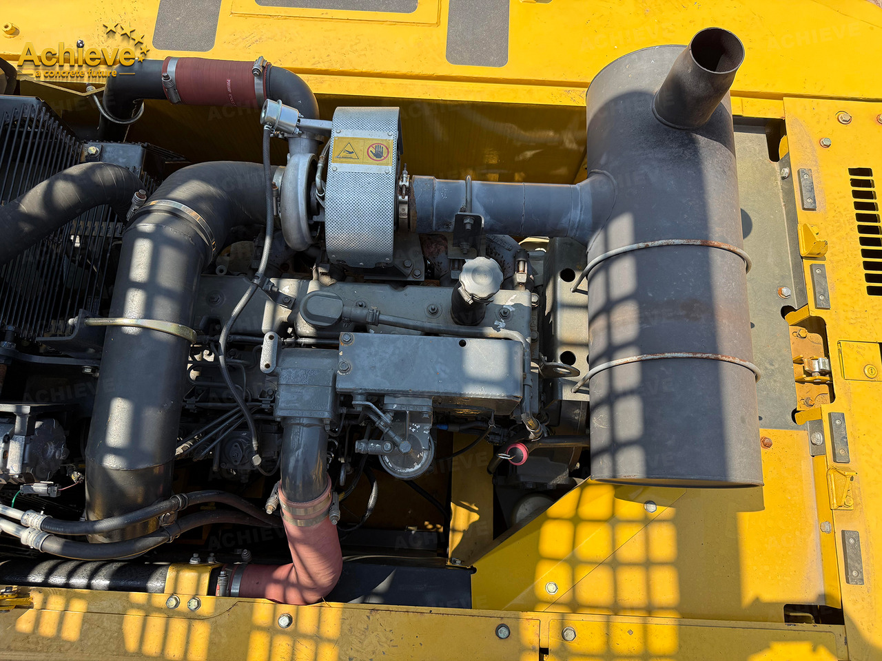Lintekskavaator KOMATSU Remanufactured Komatsu PC360-7 excavator 1.6 m³  180/1900 kw/rpm  33000 kg  7380 mm  227 kN  Komatsu SAA6D114E  605 L【ACHIEVE】 TOP CONDITION!!!: pilt 37