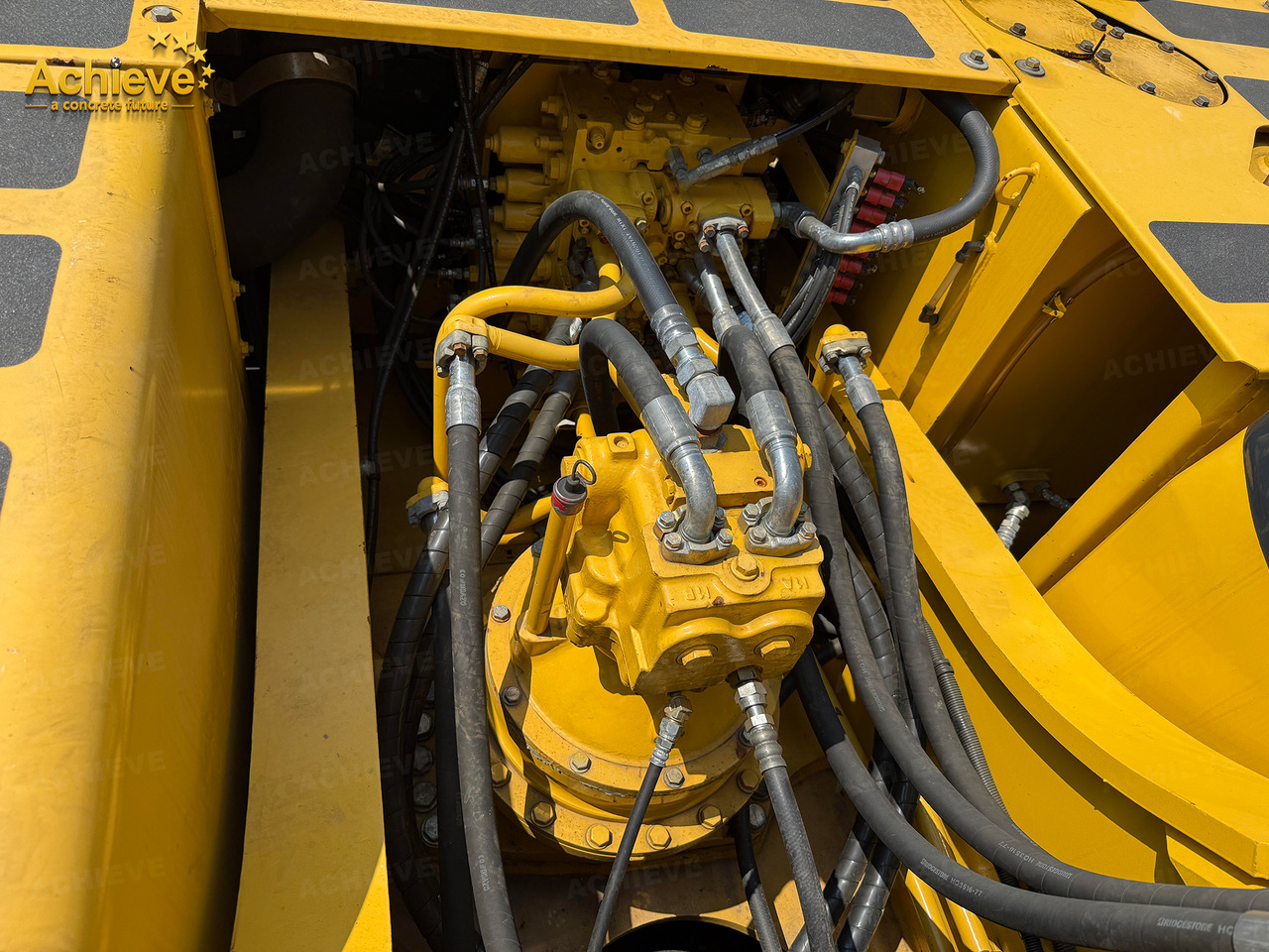 Lintekskavaator KOMATSU Remanufactured Komatsu PC360-7 excavator 1.6 m³  180/1900 kw/rpm  33000 kg  7380 mm  227 kN  Komatsu SAA6D114E  605 L【ACHIEVE】 TOP CONDITION!!!: pilt 31