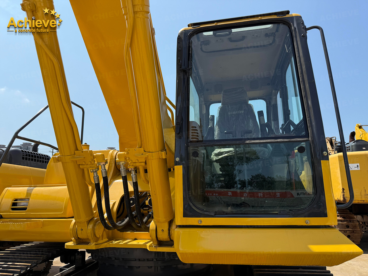 Lintekskavaator KOMATSU Remanufactured Komatsu PC360-7 excavator 1.6 m³  180/1900 kw/rpm  33000 kg  7380 mm  227 kN  Komatsu SAA6D114E  605 L【ACHIEVE】 TOP CONDITION!!!: pilt 11