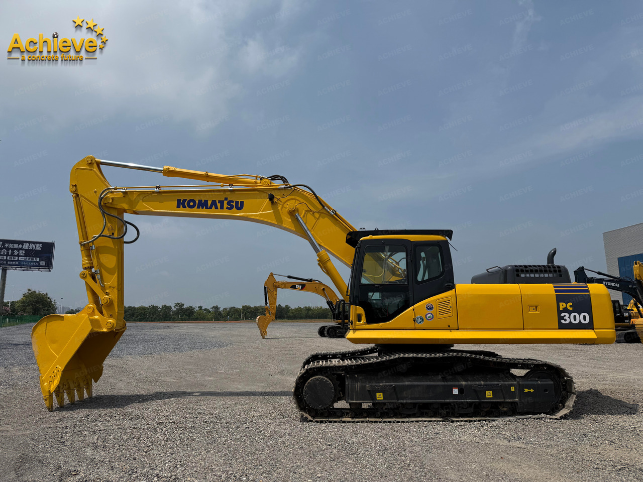 Komatsu hydraulic excavator PC300-8M0 187 /1950KW/rpm 1.4-2.0m³ 32000kg Remanufactured【ACHIEVE】 TOP CONDITION!!! - Lintekskavaator: pilt 2 Komatsu hydraulic excavator PC300-8M0 187 /1950KW/rpm 1.4-2.0m³ 32000kg Remanufactured【ACHIEVE】 TOP CONDITION!!! - Lintekskavaator: pilt 2