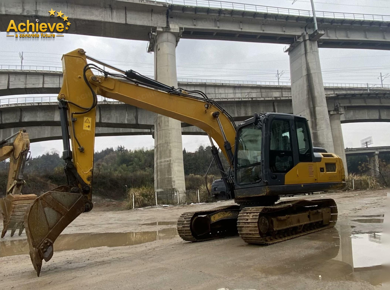XCMG XE135D 0.32-0.61(0.52) m³ 86/2200 kw/rpm QSF3.8 260 L 99.1 kN 【ACHIEVE】 TOP CONDITION!!! - Lintekskavaator: pilt 2 XCMG XE135D 0.32-0.61(0.52) m³ 86/2200 kw/rpm QSF3.8 260 L 99.1 kN 【ACHIEVE】 TOP CONDITION!!! - Lintekskavaator: pilt 2