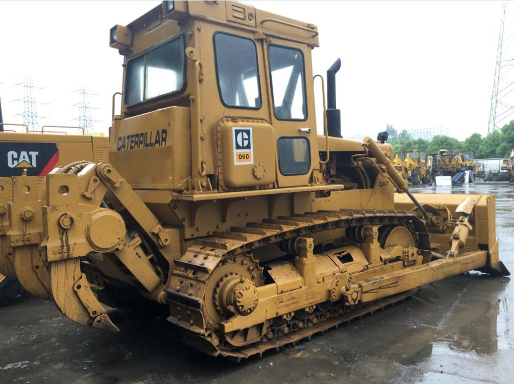 Caterpillar D6D Bulldozer Good Condition Tracked Tractor for Bolivia - Buldooser: pilt 4 Caterpillar D6D Bulldozer Good Condition Tracked Tractor for Bolivia - Buldooser: pilt 4