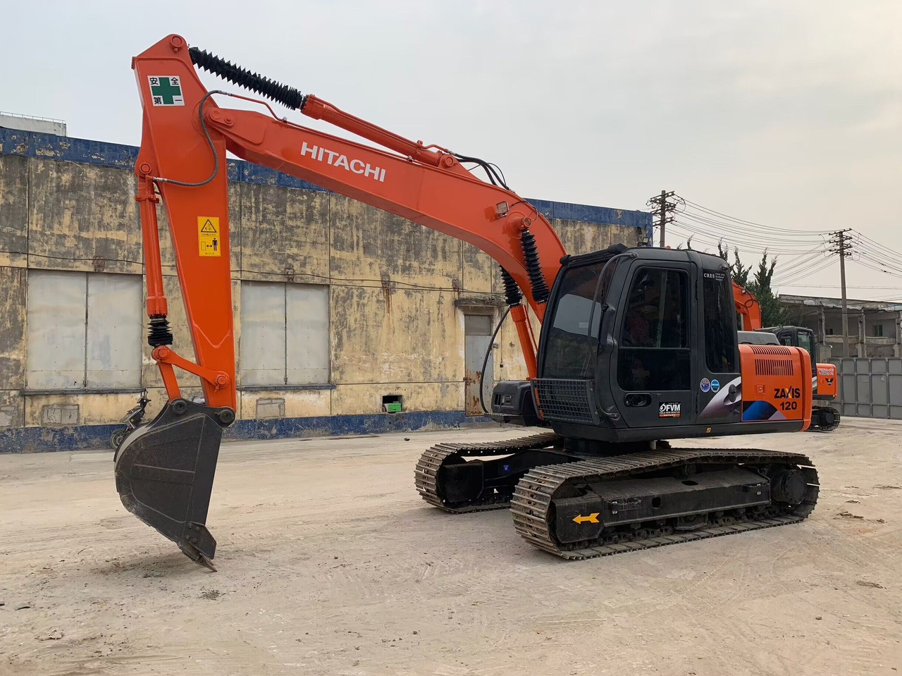 Hitachi Excavator ZX120 Good Price Used Excavator 12 ton Capacity - Lintekskavaator: pilt 1 Hitachi Excavator ZX120 Good Price Used Excavator 12 ton Capacity - Lintekskavaator: pilt 1