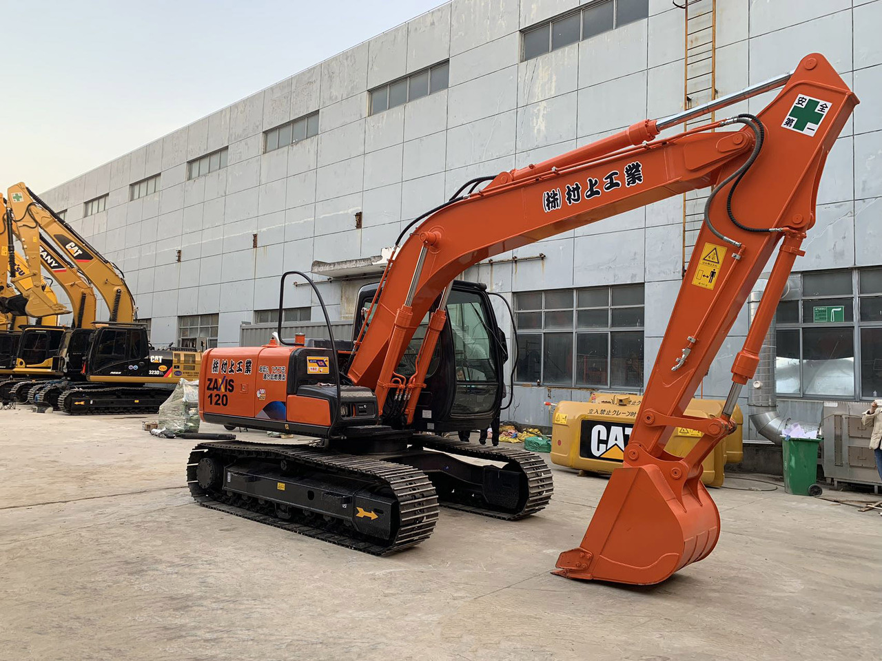 Hitachi ZX120 ZX70 ZX200 Good Price Secondhand Excavator - Lintekskavaator: pilt 4 Hitachi ZX120 ZX70 ZX200 Good Price Secondhand Excavator - Lintekskavaator: pilt 4
